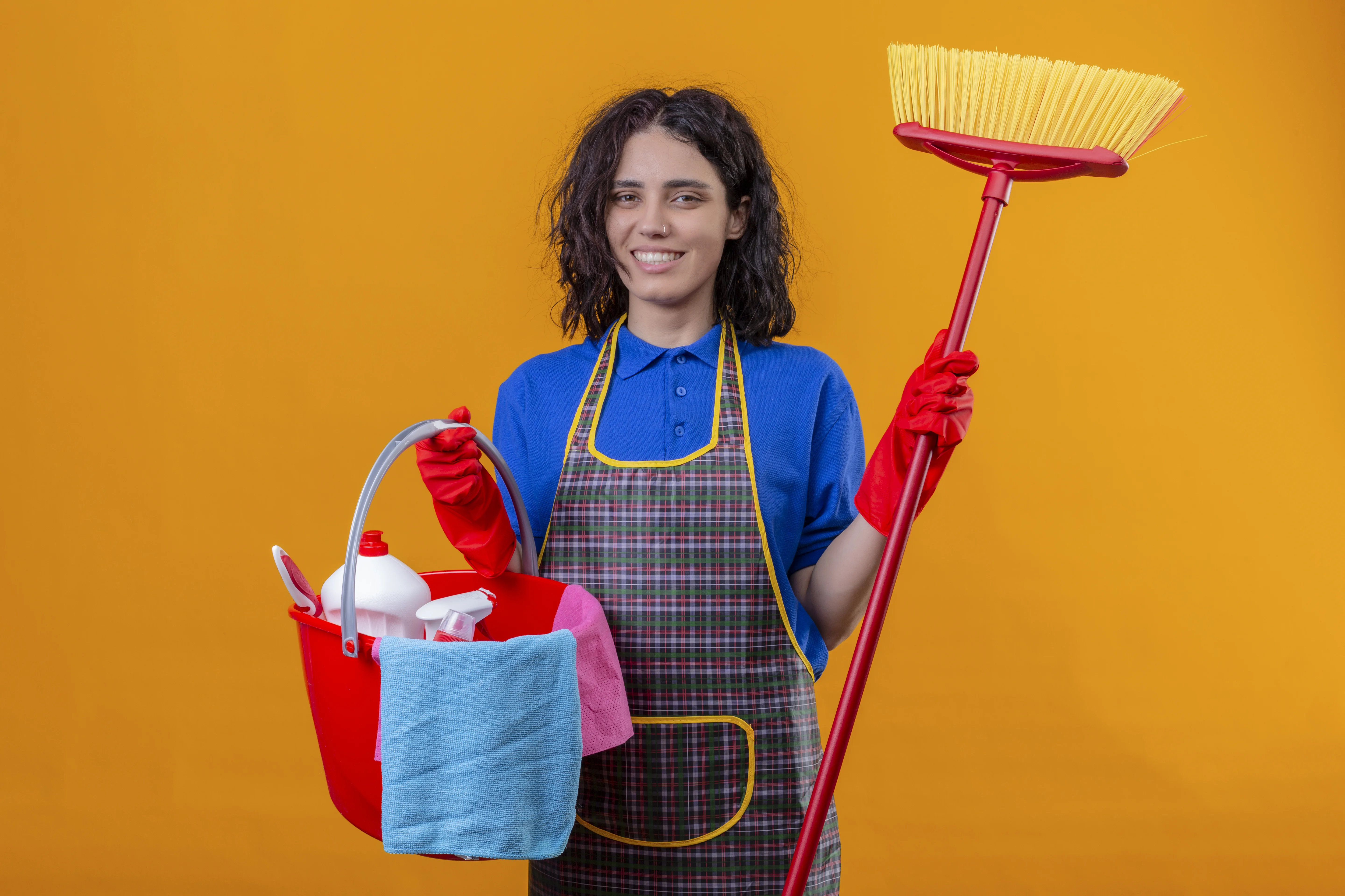 Fast Dusting with Dryer Sheets